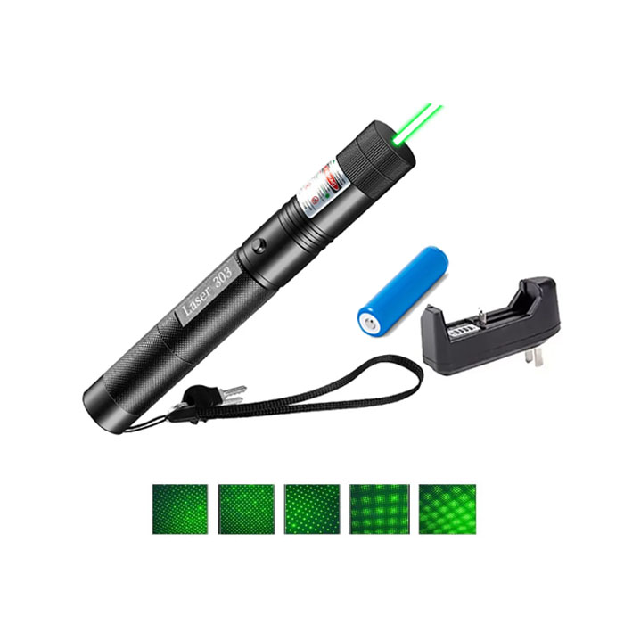 DANGER<br /> PUNTERO LASER VERDE DE LARGO ALCANCE 303 - NEGRO
